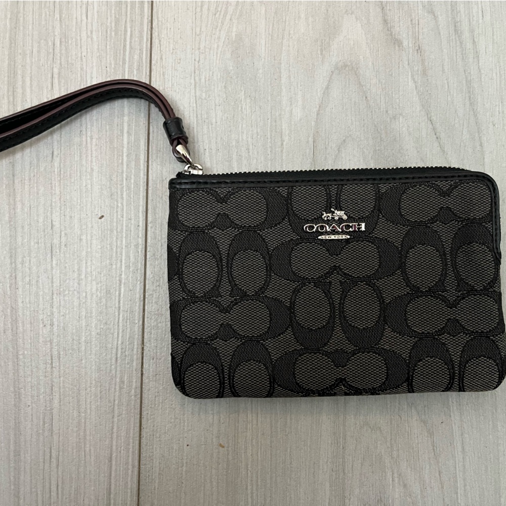 Coach Black Signature Wristlet